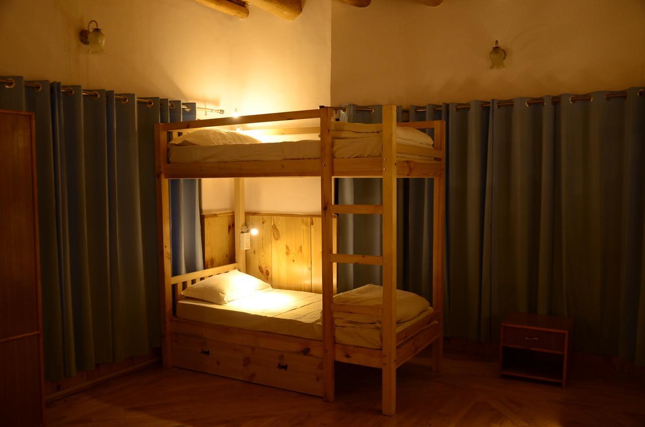 Raybo Hostel Λεχ Εξωτερικό φωτογραφία