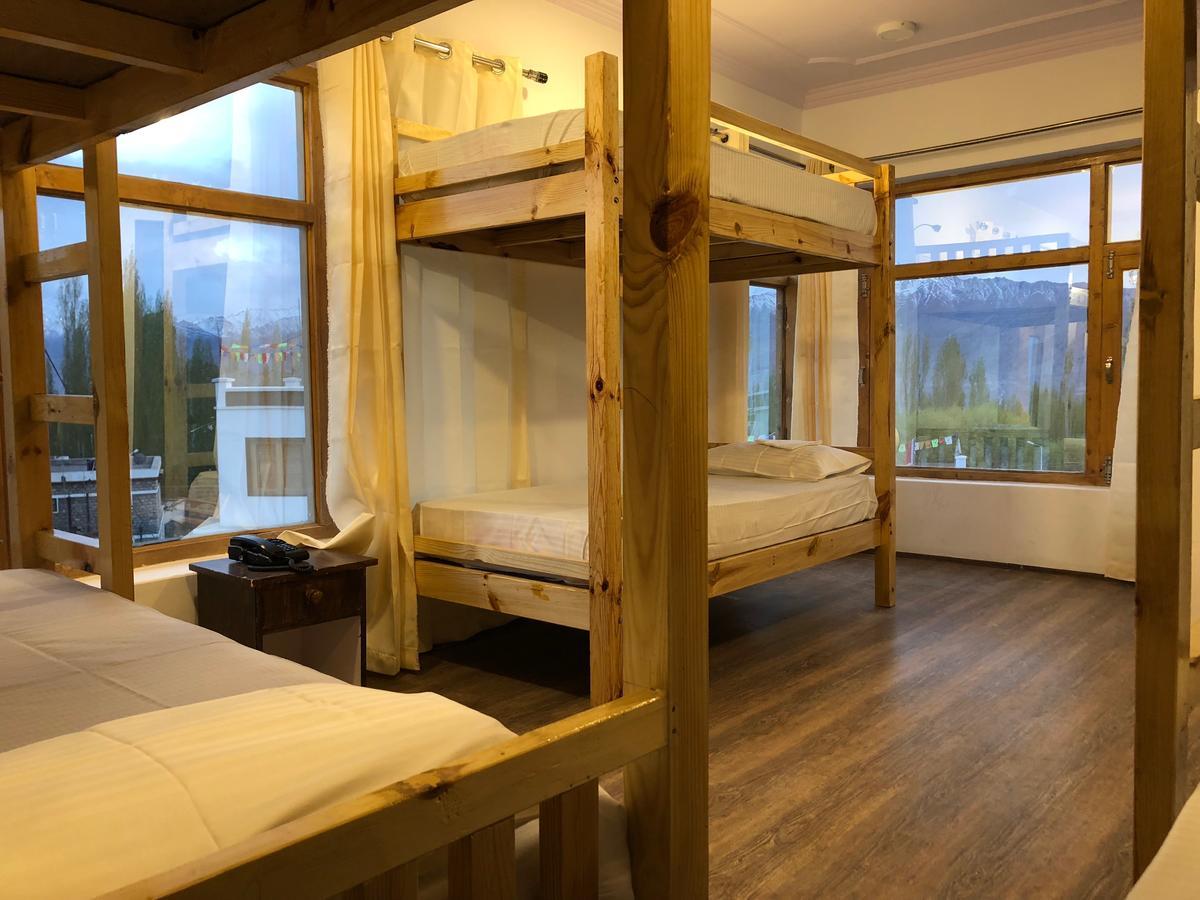 Raybo Hostel Λεχ Εξωτερικό φωτογραφία