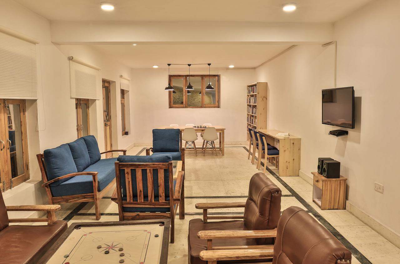 Raybo Hostel Λεχ Εξωτερικό φωτογραφία