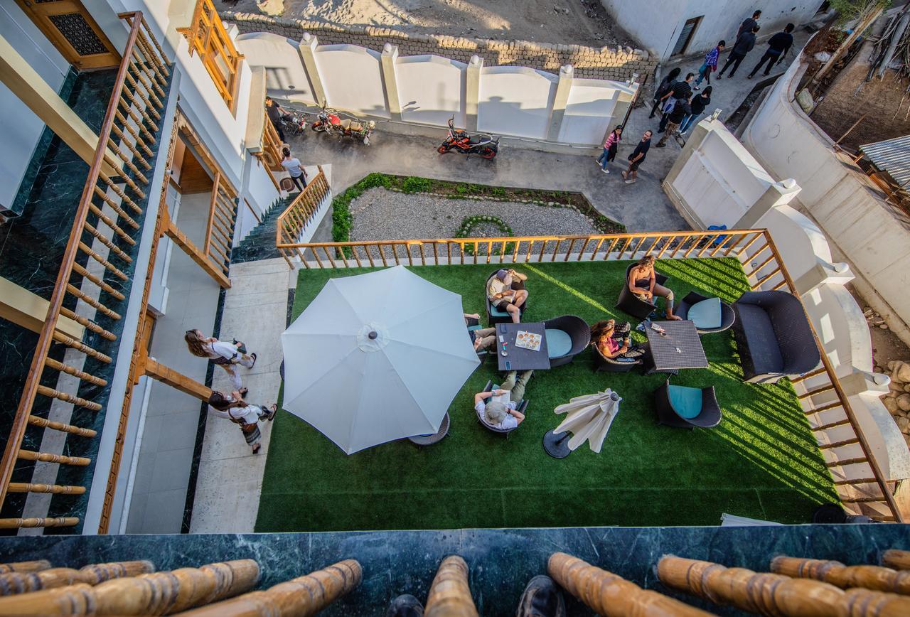 Raybo Hostel Λεχ Εξωτερικό φωτογραφία